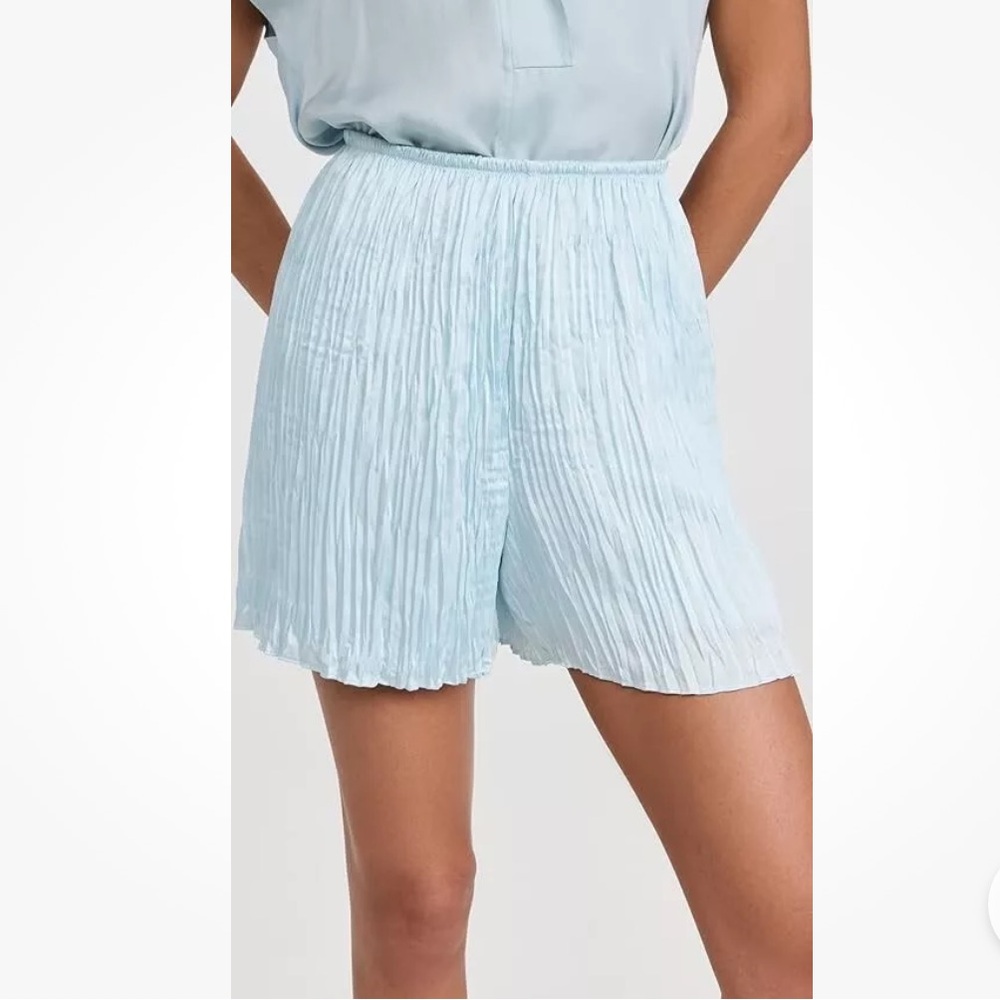 VINCE Crushed Shorts Sky Blue Satin Wide Leg Women’s Size 24” BRAND NEW $245